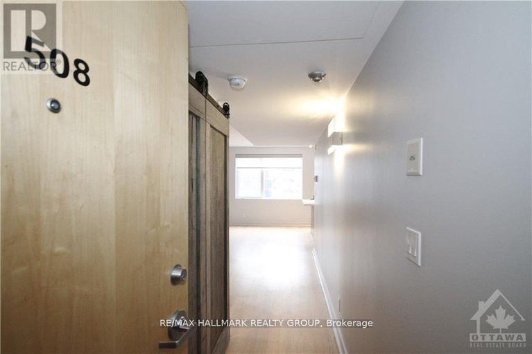 28271158/508-1014-bank-street-n/glebe/ottawa/ontario/K1S3W8_25