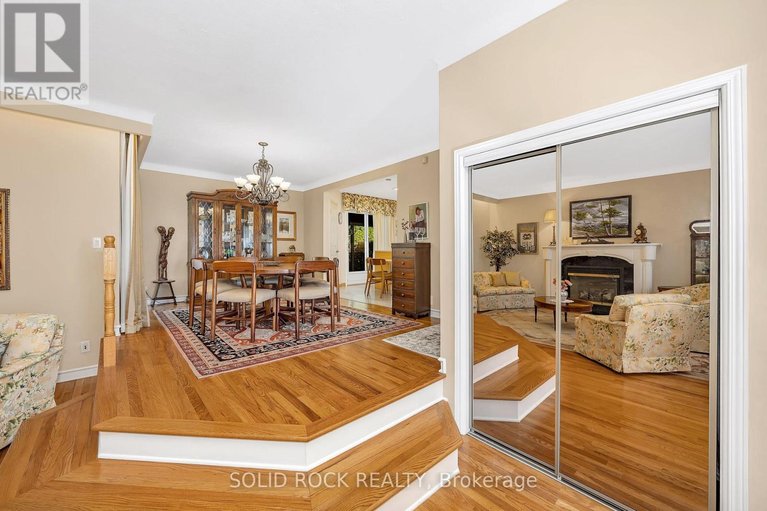 29583771/471-tillbury-avenue/laurentianview/ottawa/ontario/K2A0Y6_10