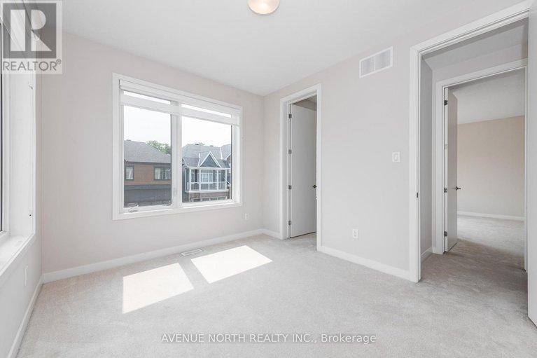 29670399/161-rugosa-street/half-moon-bay/ottawa/ontario/K2J6X4_13