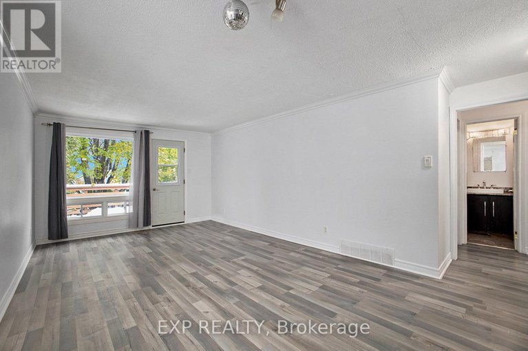 29196982/159-castlefrank-road/glencairnhazeldean/ottawa/ontario/K2L1T3_4