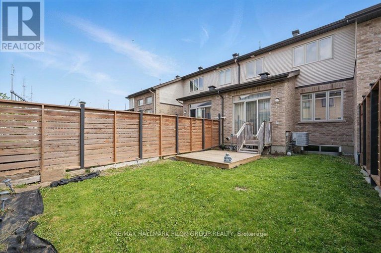 28580590/107-watchhorn-grove/riverside-south/ottawa/ontario/K1V2N3_20