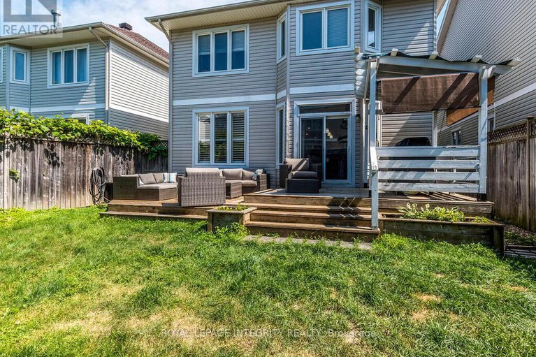 28652325/59-friendly-crescent/stittsville-south/ottawa/ontario/K2S2B6_34