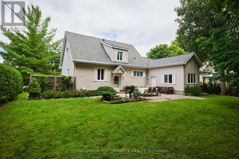 29341619/364-cunningham-avenue/alta-vistafaircrest-heights/ottawa/ontario/K1H6B4_29