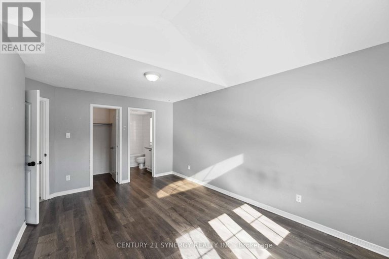 28249303/59-baywood-drive/stittsville-south/ottawa/ontario/K2S2H5_29