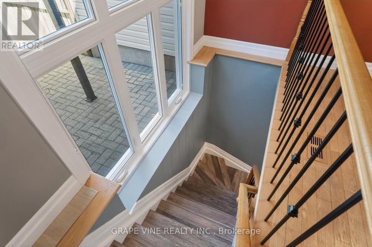 29672102/142-college-circle/castle-heights/ottawa/ontario/K1K4S1_28