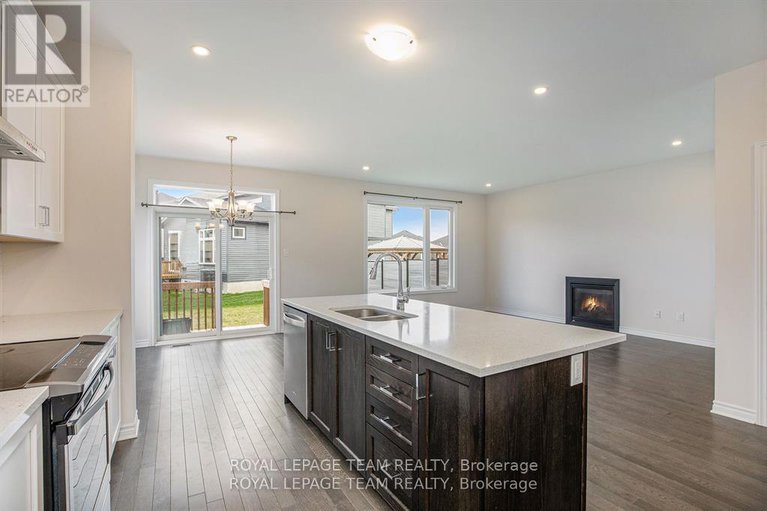 29006567/521-kindred-crescent/north-grenville-twp-kemptville-south/north-grenville/ontario/K0G1J0_8