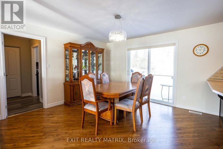 29420429/2127-kingsley-street/clarencerockland-twp/clarence-rockland/ontario/K0A1E0_7