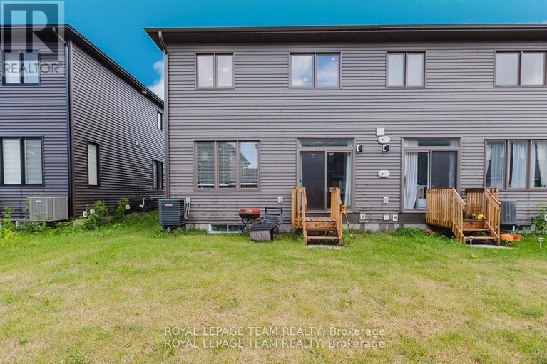 28959993/611-fenwick-way/stonebridge/ottawa/ontario/K2J7E5_31