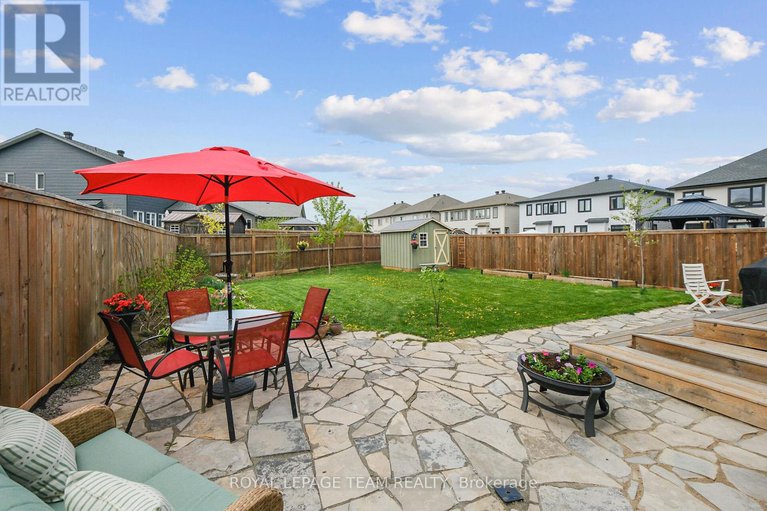 28427098/240-boyd-street/carleton-place/carleton-place/ontario/K7C0H3_45