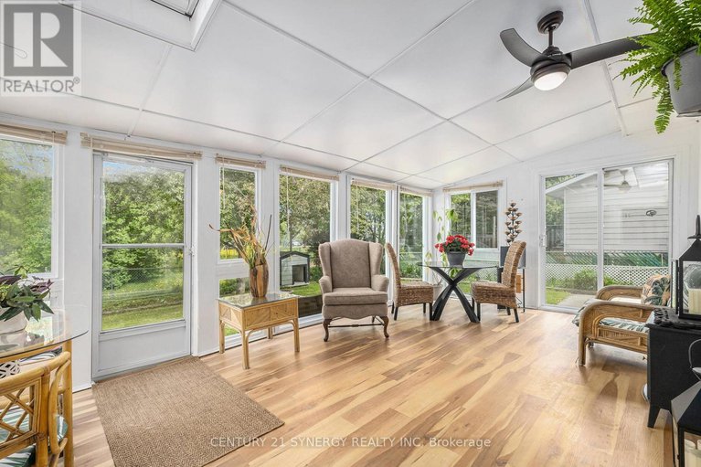 28345446/127-woodfield-drive/tanglewood/ottawa/ontario/K2G0A1_2