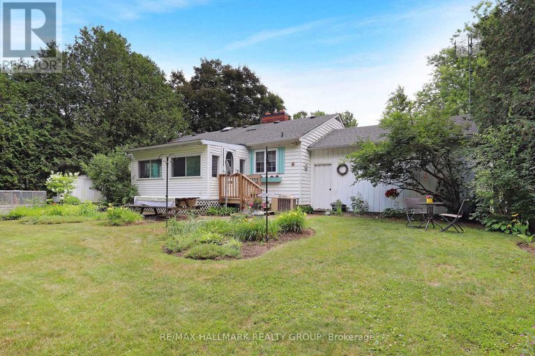 28588248/1307-fairway-drive/manotick-east-to-manotick-station/ottawa/ontario/K4M1B3_27