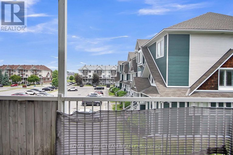 29094065/16-414-hillsboro-private/emerald-meadowstrailwest/ottawa/ontario/K2M3A8_5