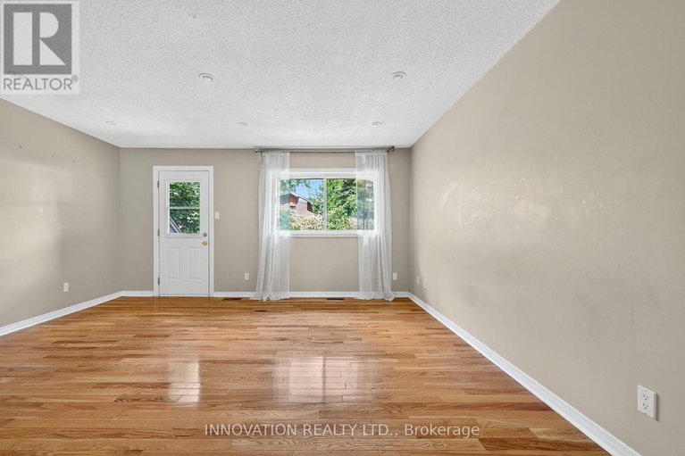 28605018/598-seyton-drive/westcliffe-estates/ottawa/ontario/K2H7X5_5
