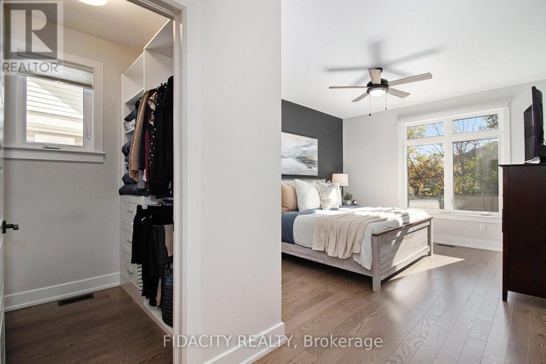 28939851/250-maygrass-way/remainder-of-stittsville-area/ottawa/ontario/K2S2K9_14