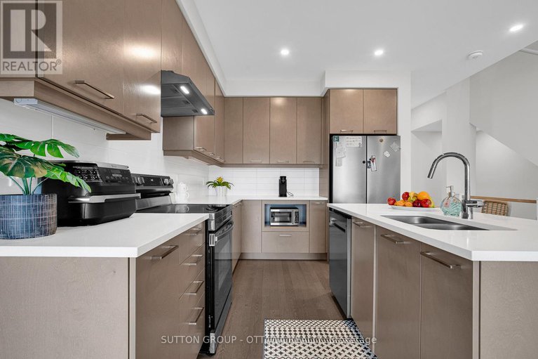 28497838/737-acai-way/riverside-southgloucester-glen/ottawa/ontario/K1X0K1_13