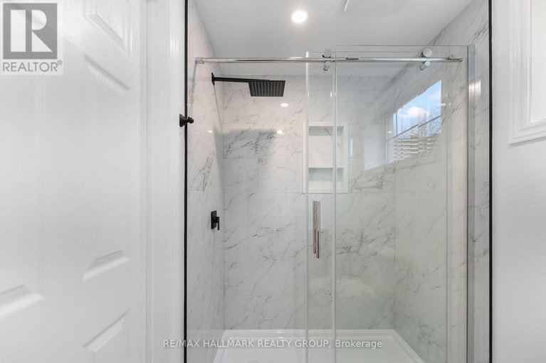 29686745/313-eckerson-avenue/stittsville-south/ottawa/ontario/K2S0K8_43