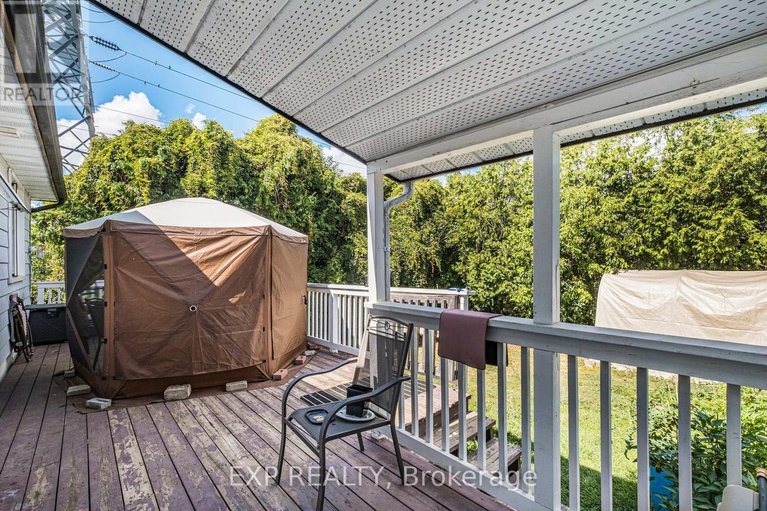 28778821/63-withrow-avenue/meadowlandsst-claire-gardens/ottawa/ontario/K2G2H9_2