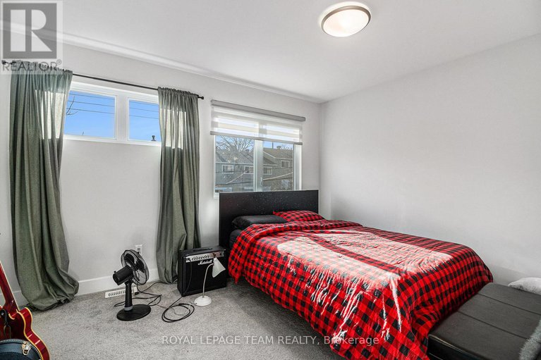28539649/1400-mayview-avenue/carlington/ottawa/ontario/K1Z8H7_23