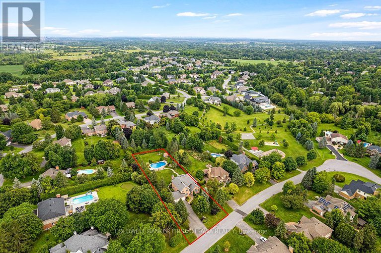 29114346/5525-pettapiece-crescent/manotick-village-manotick-estates/ottawa/ontario/K4M1C6_49