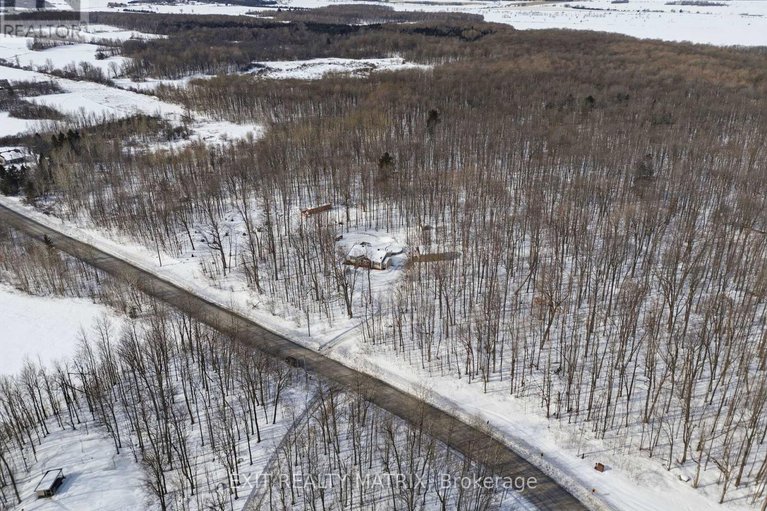 29431063/8150-montee-lemieux-road/east-hawkesbury/ontario/K0B1M0_39