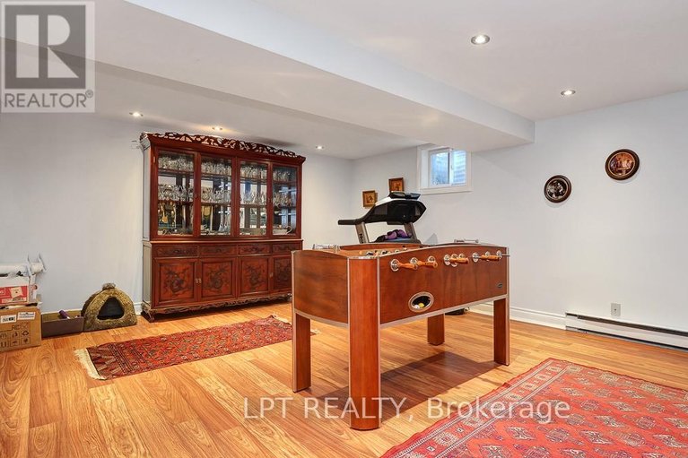 29603325/624-pleasant-park-road/playfair-park/ottawa/ontario/K1H5N5_44