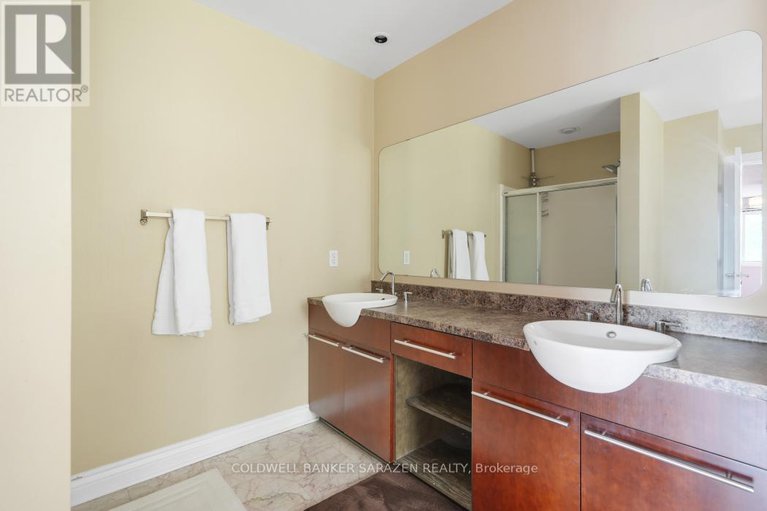 29151473/5-escade-drive/barrhaven-east/ottawa/ontario/K2G6R9_39