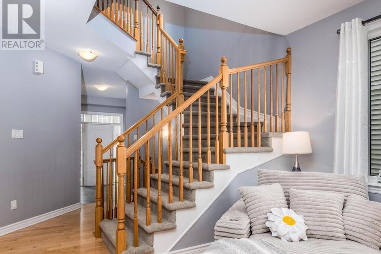 29507569/634-moorpark-avenue/emerald-meadowstrailwest/ottawa/ontario/K2M0H8_21