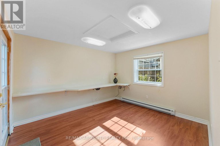 28469418/167-macfarlane-street/pakenham/mississippi-mills/ontario/K0A2X0_18