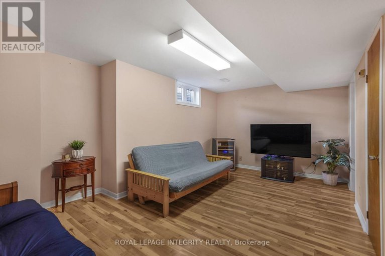 29666462/641-apollo-way/fallingbrookpineridge/ottawa/ontario/K4A1T5_27