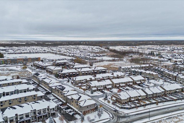 29101304/111-poplin-street-s/riverside-southgloucester-glen/ottawa/ontario/K4M0G7_34