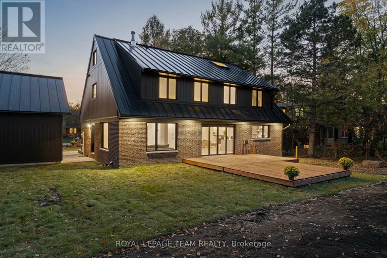 28989052/5575-south-sunset-drive/manotick-long-island-nicholls-island/ottawa/ontario/K4M1J4_46