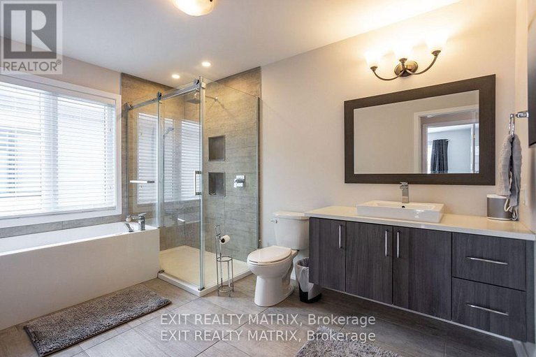 28962537/113-argile-street-e/casselman/casselman/ontario/K0A1M0_9