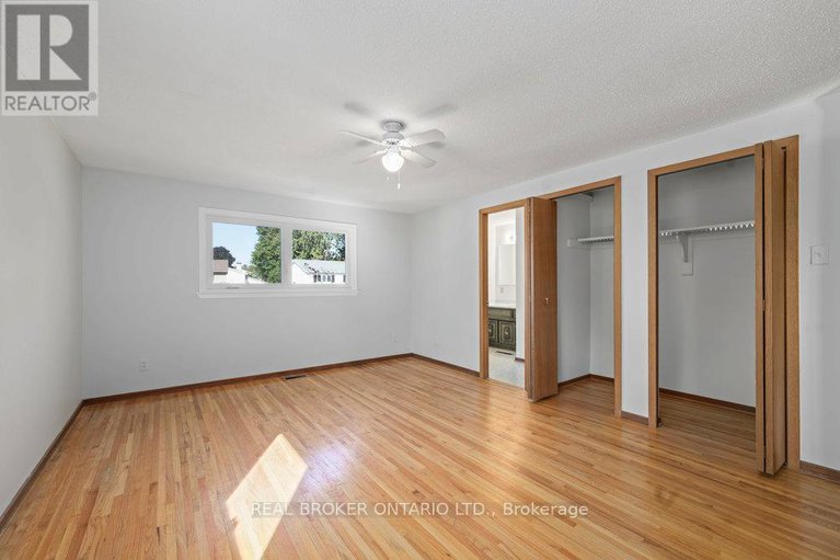 28986692/60-westpark-drive/blackburn-hamlet/ottawa/ontario/K1B3E5_18