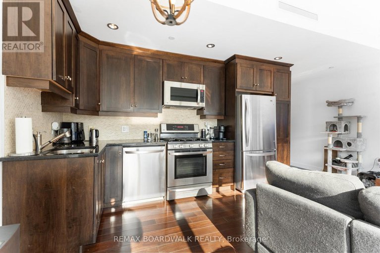 29392990/401-90-george-street/lower-townbyward-market/ottawa/ontario/K1N0A8_6