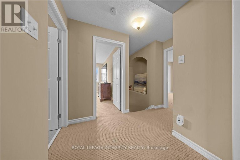 29609929/638-rosehill-avenue/stittsville-north/ottawa/ontario/K2S0K2_22