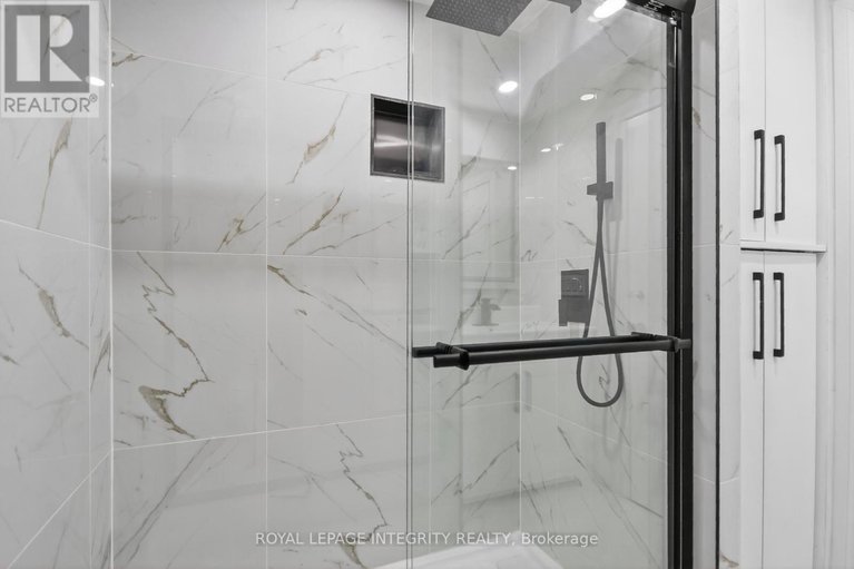 29192840/230-smyth-road/alta-vistafaircrest-heights/ottawa/ontario/K1H5A2_22