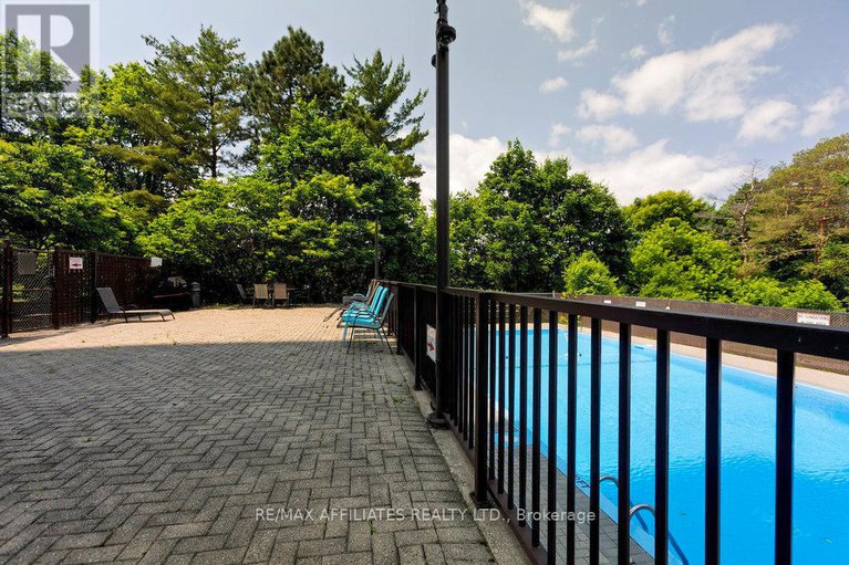 28466299/1705-1195-richmond-road/woodroffe/ottawa/ontario/K2B8E4_38