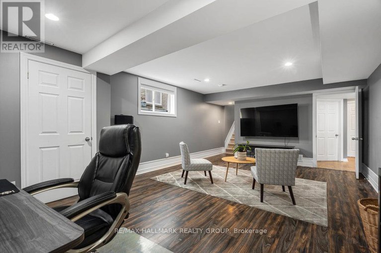 28278857/510-wild-shore-crescent/riverside-southgloucester-glen/ottawa/ontario/K1V1S7_37