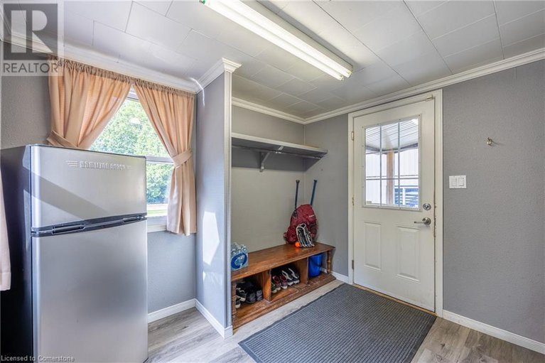 28287240/53905-john-street/richmond/ontario/N5H2R1_8