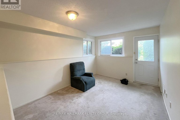 28618067/108-345-centrum-boulevard/bilberry-creekqueenswood-heights/ottawa/ontario/K1E3W9_8