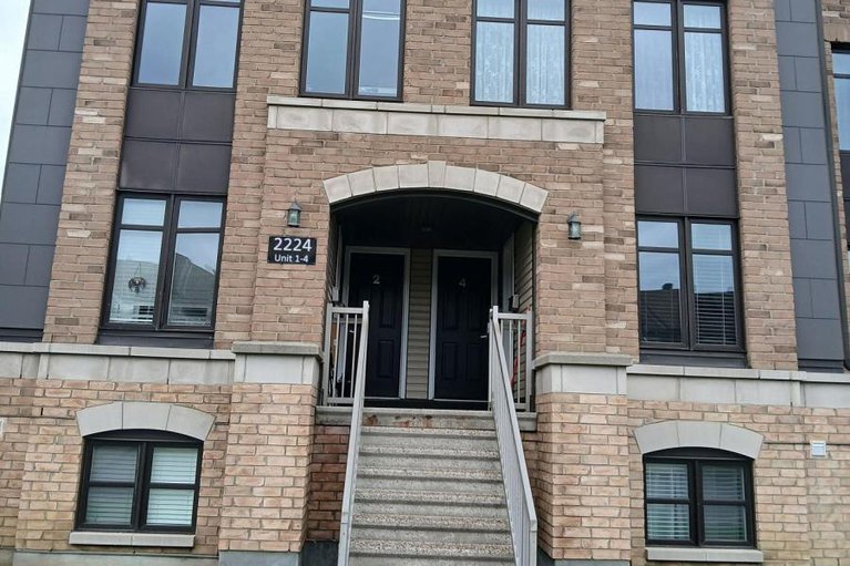 28370678/3-2224-marble-crescent/town-of-rockland/clarence-rockland/ontario/K4K0G9_1