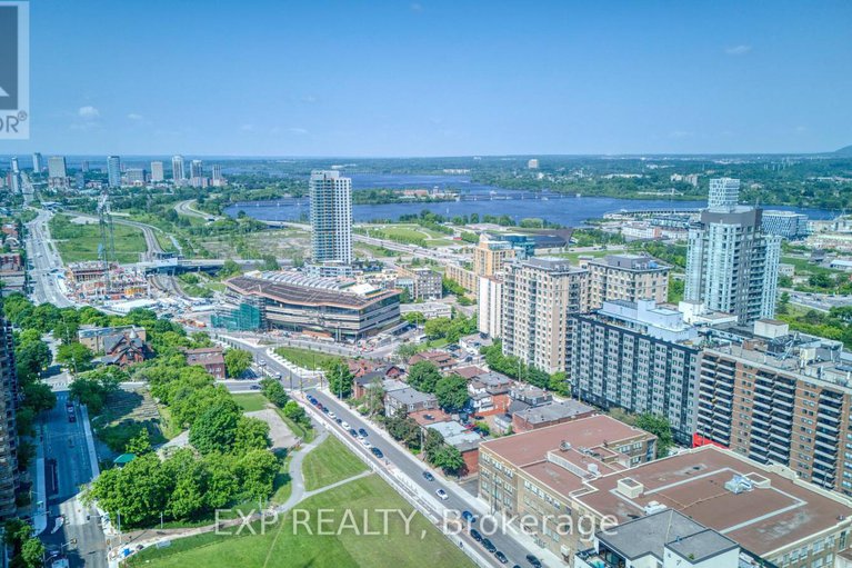 28470066/204-475-laurier-avenue-w/ottawa-centre/ottawa/ontario/K1R7X1_29