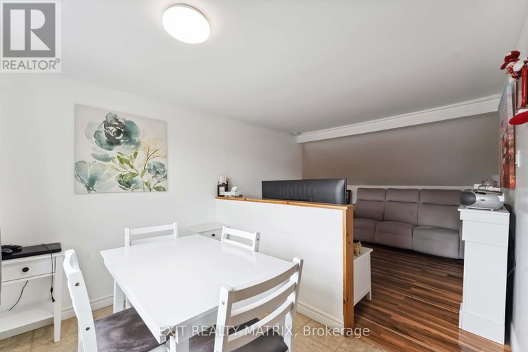 28591651/347-shakespeare-street/vanier/ottawa/ontario/K1L5M1_24