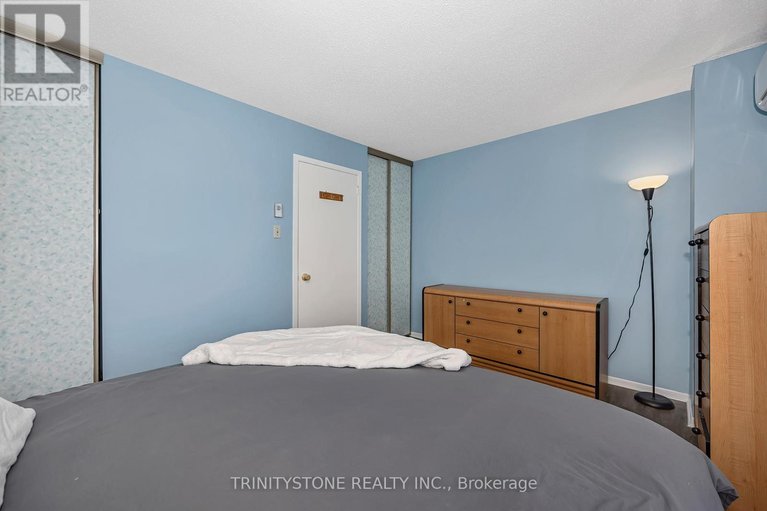 29630932/57-811-connaught-avenue/queensway-terrace-north/ottawa/ontario/K2B8K3_24