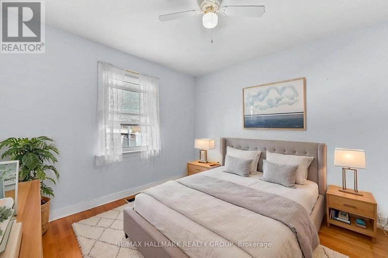 29657775/2075-neepawa-avenue/carlingwood/ottawa/ontario/K2A3L7_28