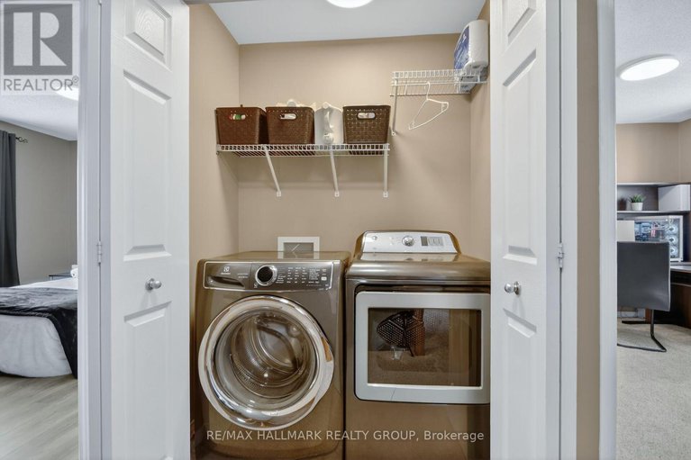 29279134/355-west-ridge-drive/stittsville-south/ottawa/ontario/K2S2G8_24