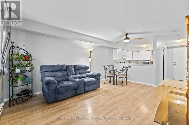 28584376/917-1025-grenon-avenue/fairfield-heights/ottawa/ontario/K2B8S5_15