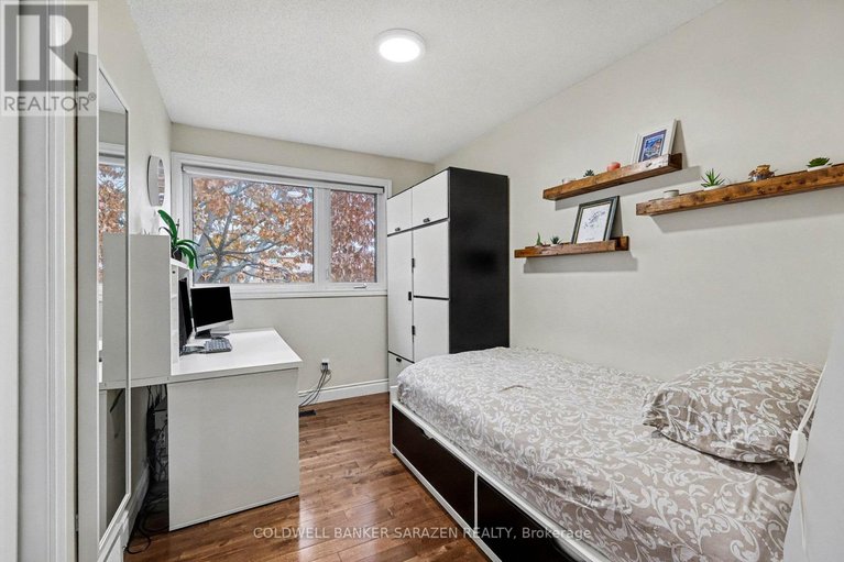 29164232/868-duberry-street/mckellar-heightsglabar-park/ottawa/ontario/K2A3T3_16