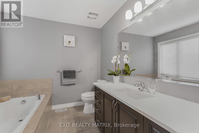 28923461/700-magnolia-street/avalon-west/ottawa/ontario/K4A3W4_19