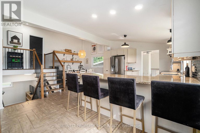 28604687/1891-river-road/manotick-east-to-manotick-station/ottawa/ontario/K4M1B4_10